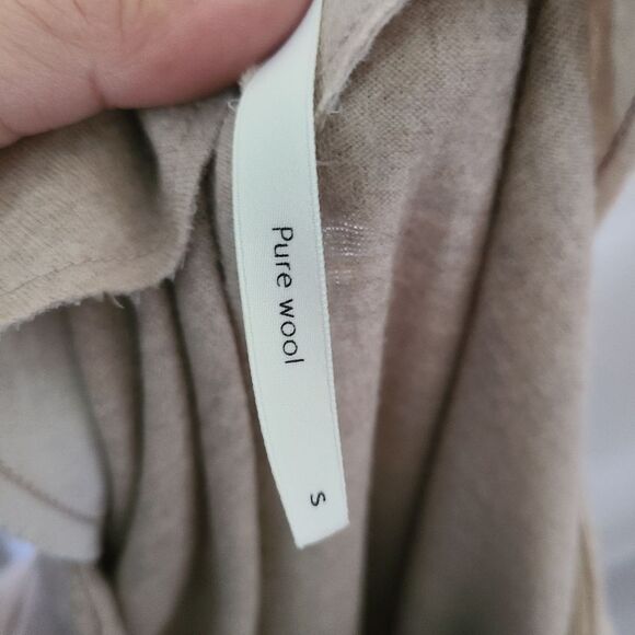 Aritzia The Group Babaton 100% Wool Drawstring waist Dress sz S - Picture 7 of 9